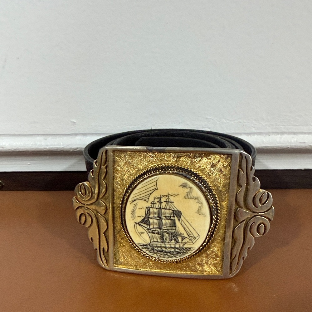 Antique Scrimshaw Belt Buckle Bachelli Belt